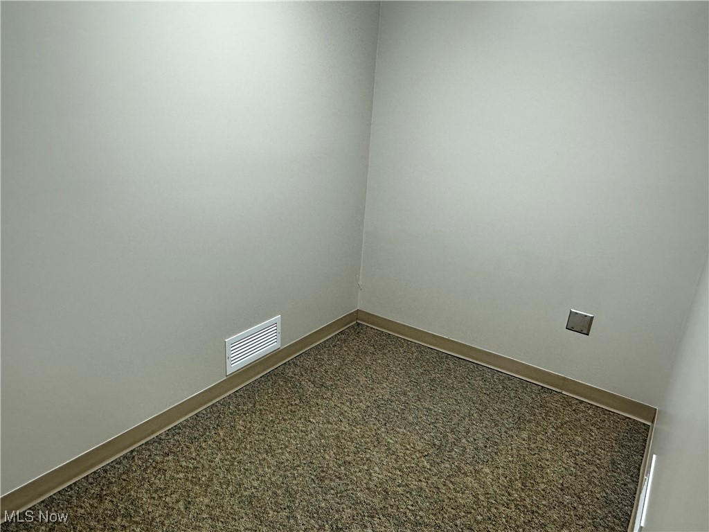 420 S Reeves Avenue Dover OH 44622