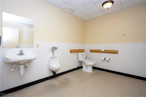 160 S Columbus Avenue Wooster OH 44691