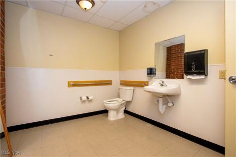 160 S Columbus Avenue Wooster OH 44691