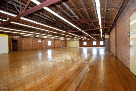 160 S Columbus Avenue Wooster OH 44691