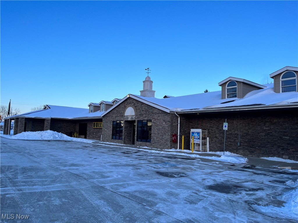 42 Maple Street Apple Creek OH 44606