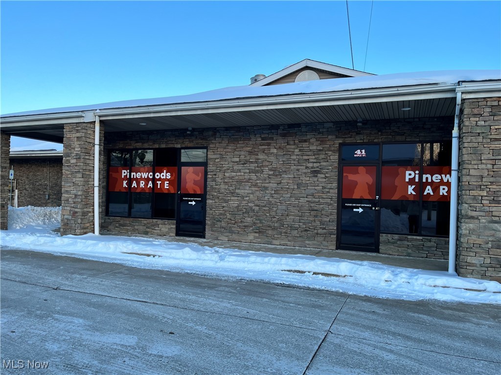 42 Maple Street Apple Creek OH 44606