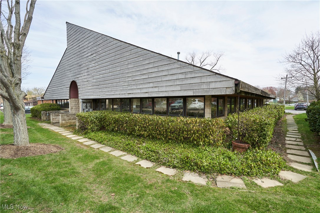 70 N Miller Road Fairlawn OH 44333