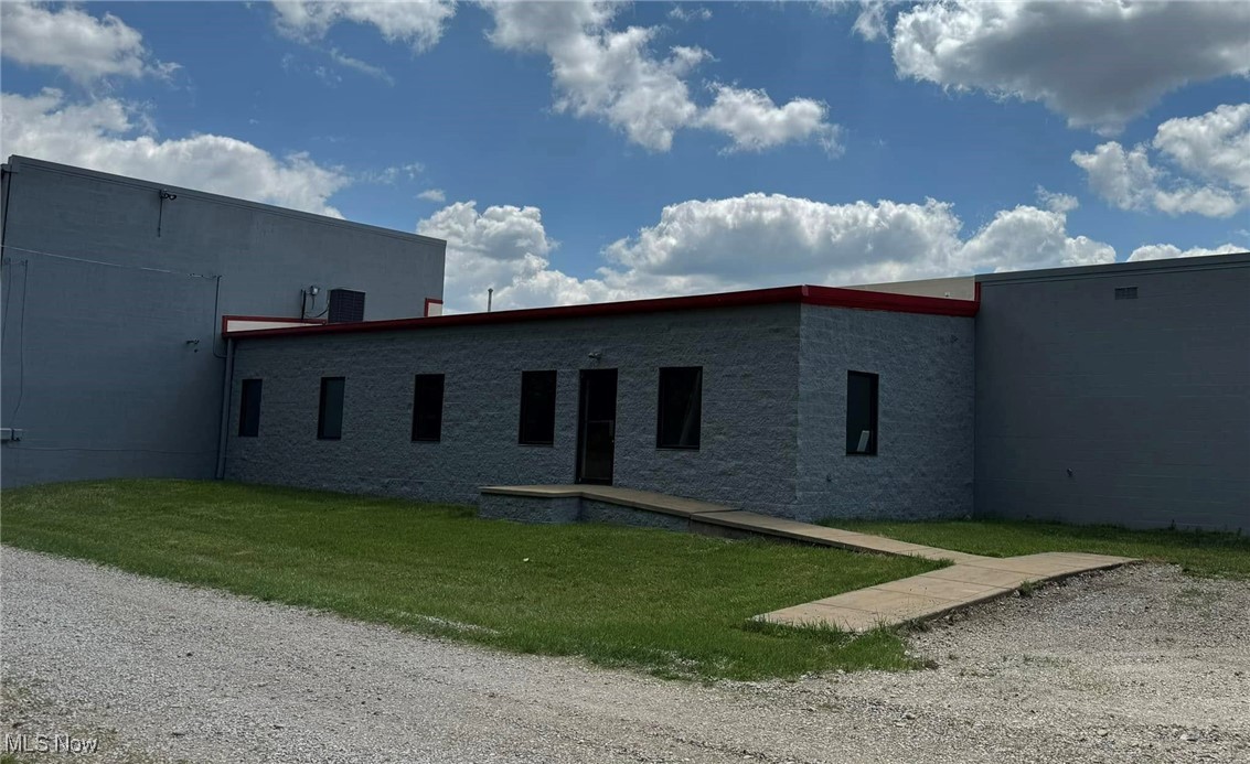 2055 Grief Road Zanesville OH 43701