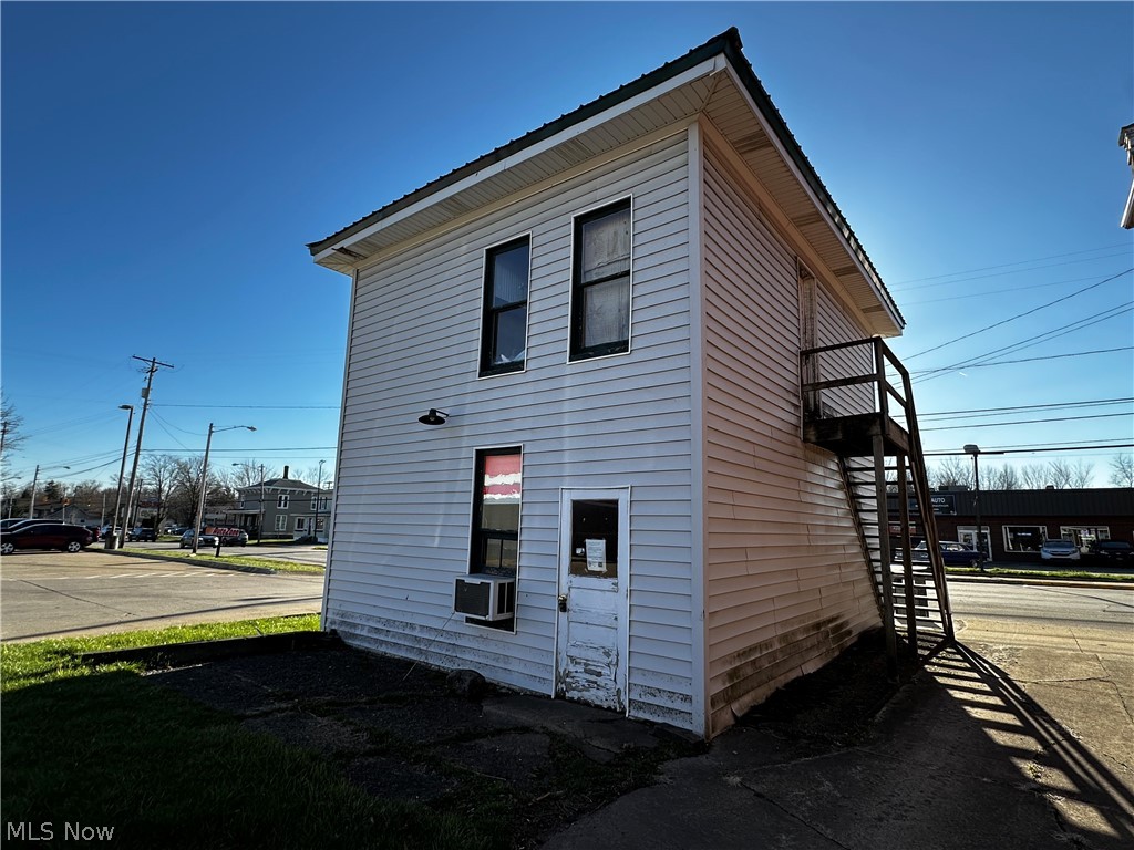 70 S Chestnut Street Jefferson OH 44047