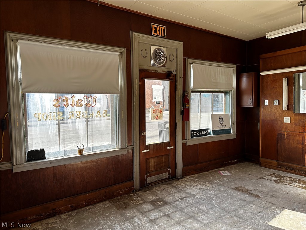 70 S Chestnut Street Jefferson OH 44047