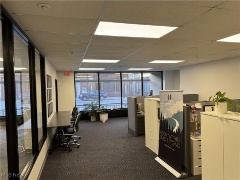 37 N High Street Akron OH 44308