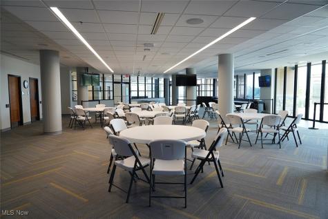 37 N High Street Akron OH 44308