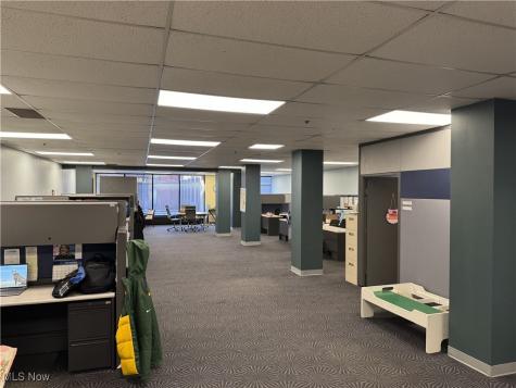 37 N High Street Akron OH 44308