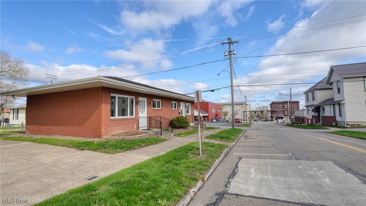 126 S 9th Street Cambridge OH 43725