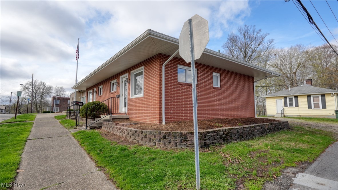 126 S 9th Street Cambridge OH 43725