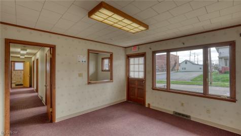 126 S 9th Street Cambridge OH 43725