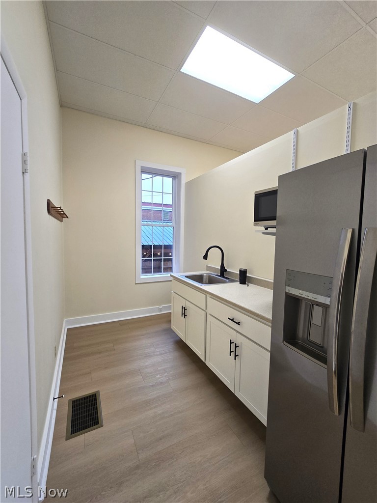 40 W Jackson Street Millersburg OH 44654
