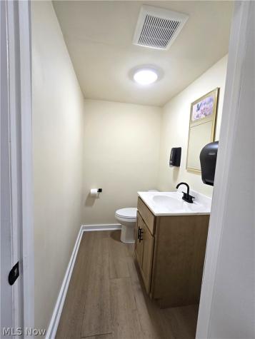 40 W Jackson Street Millersburg OH 44654