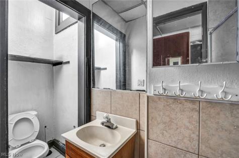 4512 E 131st Street Cleveland OH 44105