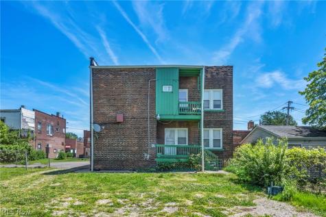 4512 E 131st Street Cleveland OH 44105