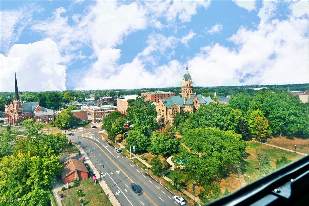 108 Main Avenue SW Warren OH 44481