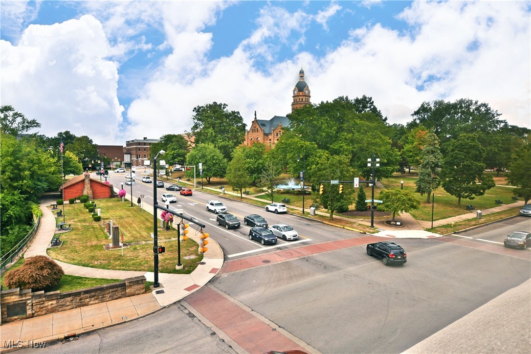 108 Main Avenue SW Warren OH 44481