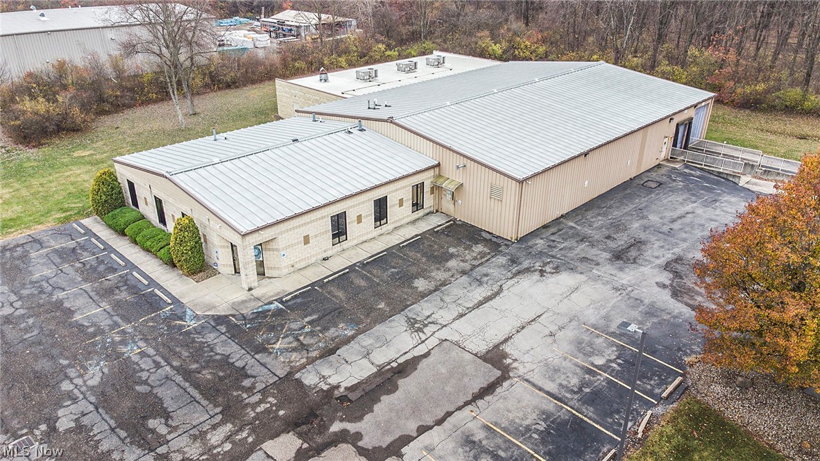 1598 Motor Inn Drive Girard OH 44420