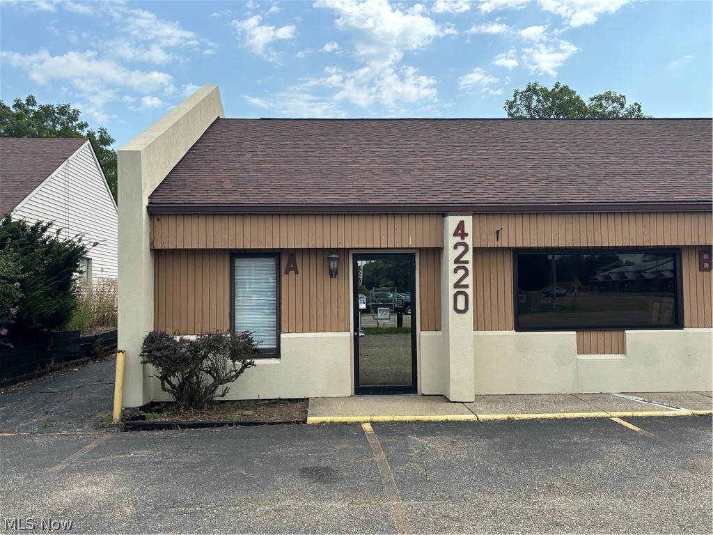 4220 State Route 43 Kent OH 44240