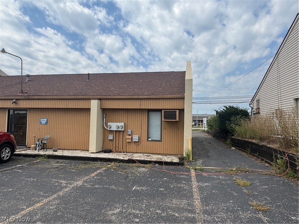 4220 State Route 43 Kent OH 44240