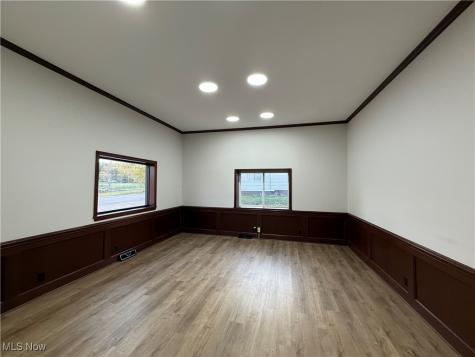 4445 East Pike Zanesville OH 43701