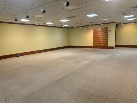 701 Main Street Dresden OH 43821