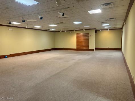 701 Main Street Dresden OH 43821