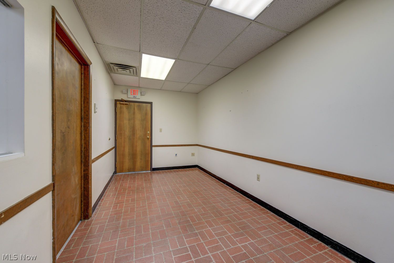 21245 Lorain Road Cleveland OH 44126