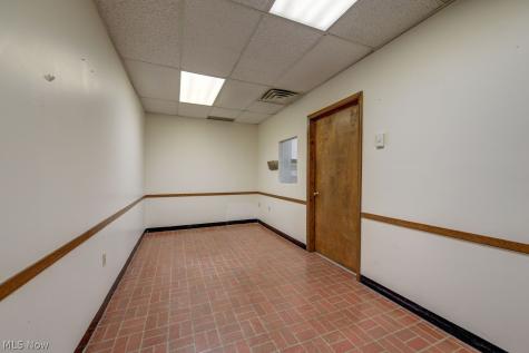 21245 Lorain Road Cleveland OH 44126