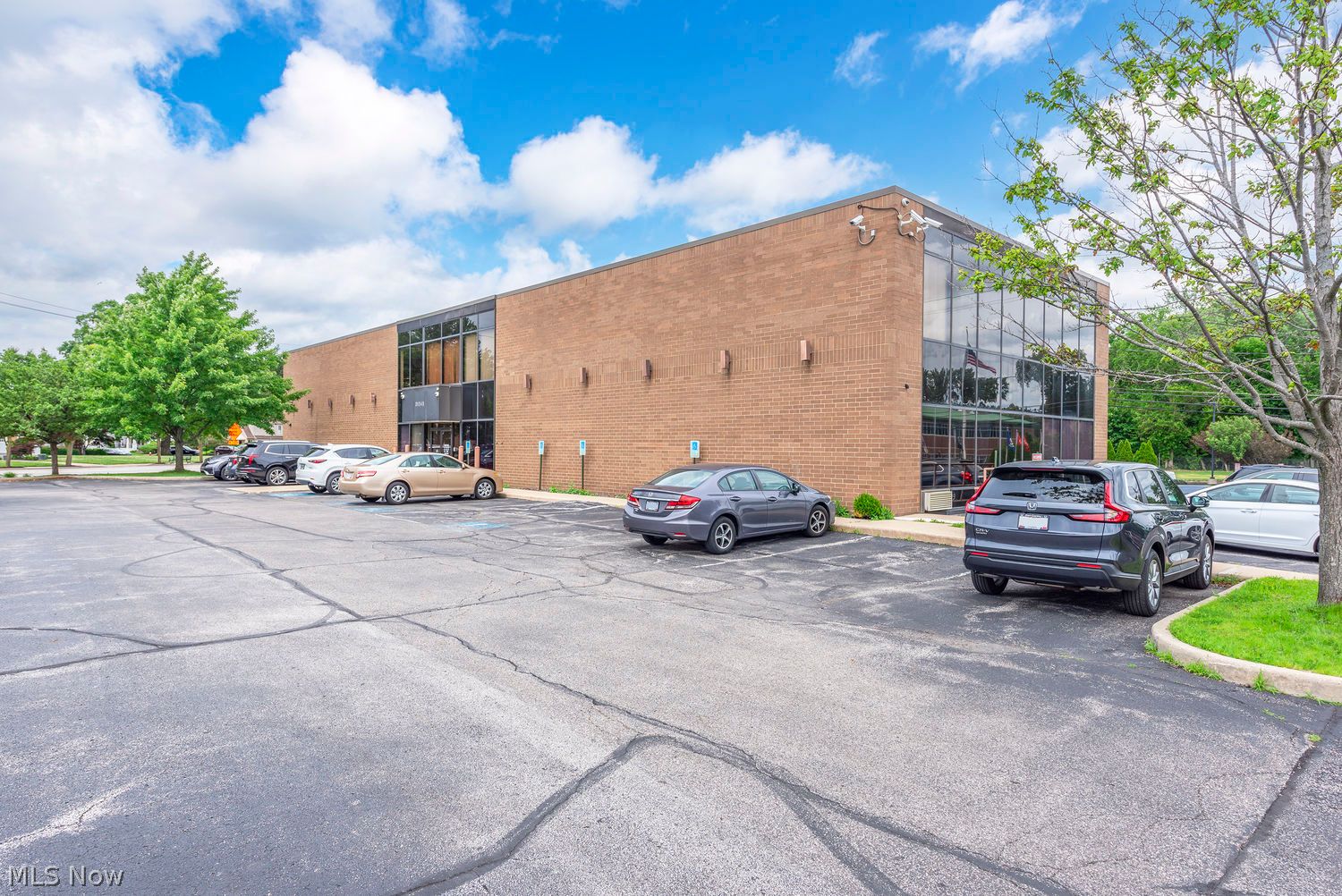 21245 Lorain Road Cleveland OH 44126