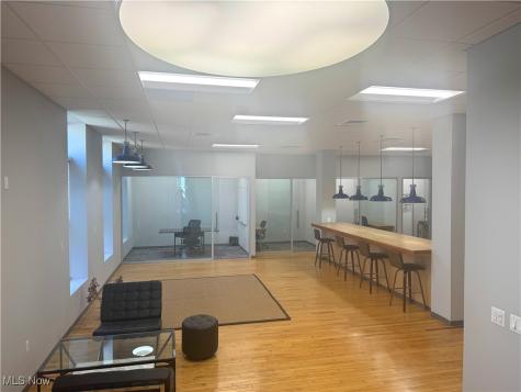 265 W Main Kent OH 44240