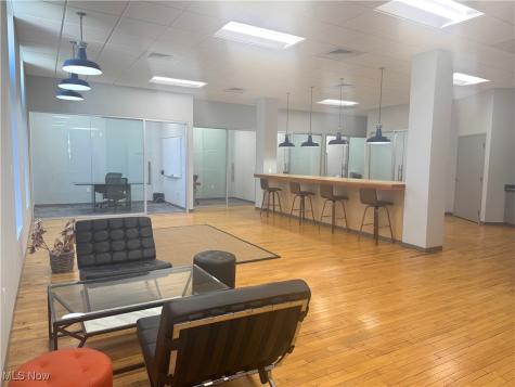 265 W Main Kent OH 44240