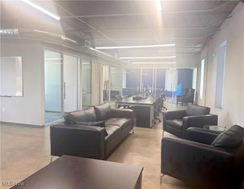 265 W Main Kent OH 44240