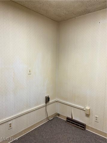 2017 Sunset Boulevard Steubenville OH 43952