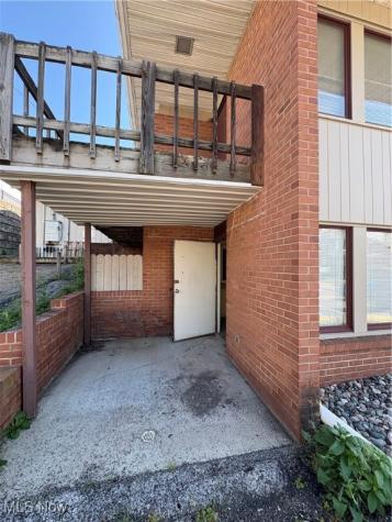 2017 Sunset Boulevard Steubenville OH 43952