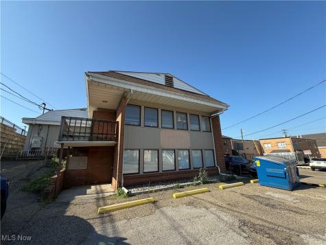 2017 Sunset Boulevard Steubenville OH 43952