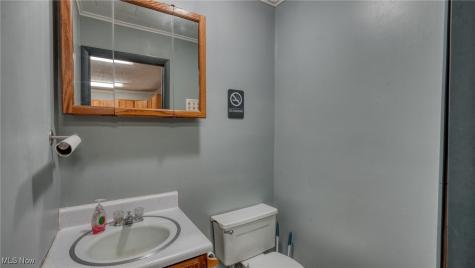 6105 Fairdale Drive Cambridge OH 43725