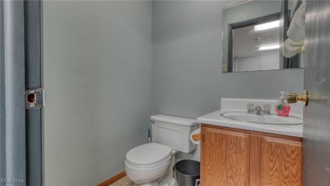 6105 Fairdale Drive Cambridge OH 43725