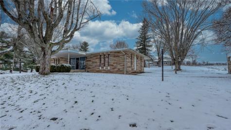 6105 Fairdale Drive Cambridge OH 43725