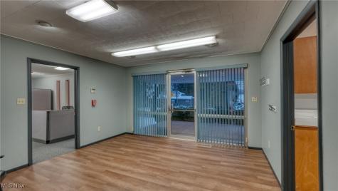 6105 Fairdale Drive Cambridge OH 43725