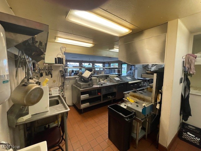 3020 Harrisburg Road NE Canton OH 44705