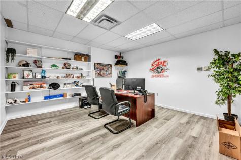 9431 Mentor Avenue Mentor OH 44060