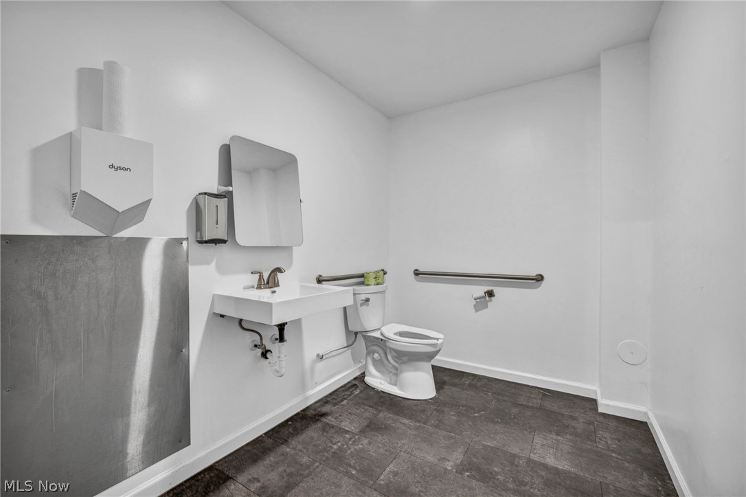 9431 Mentor Avenue Mentor OH 44060