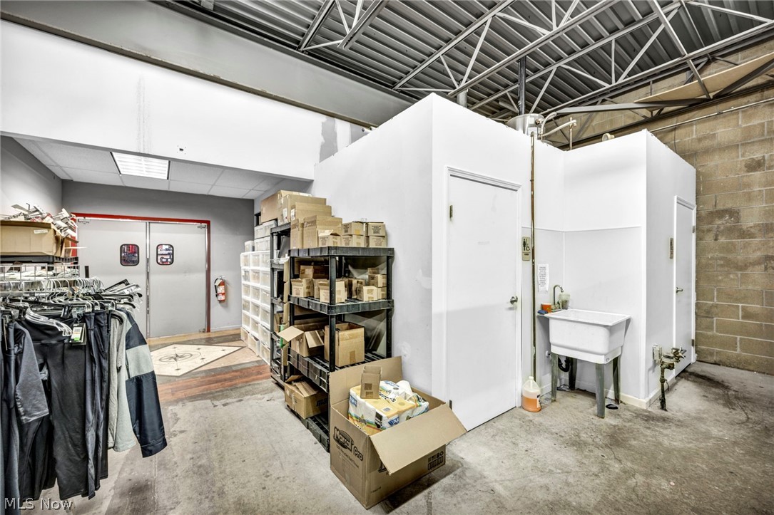 9431 Mentor Avenue Mentor OH 44060