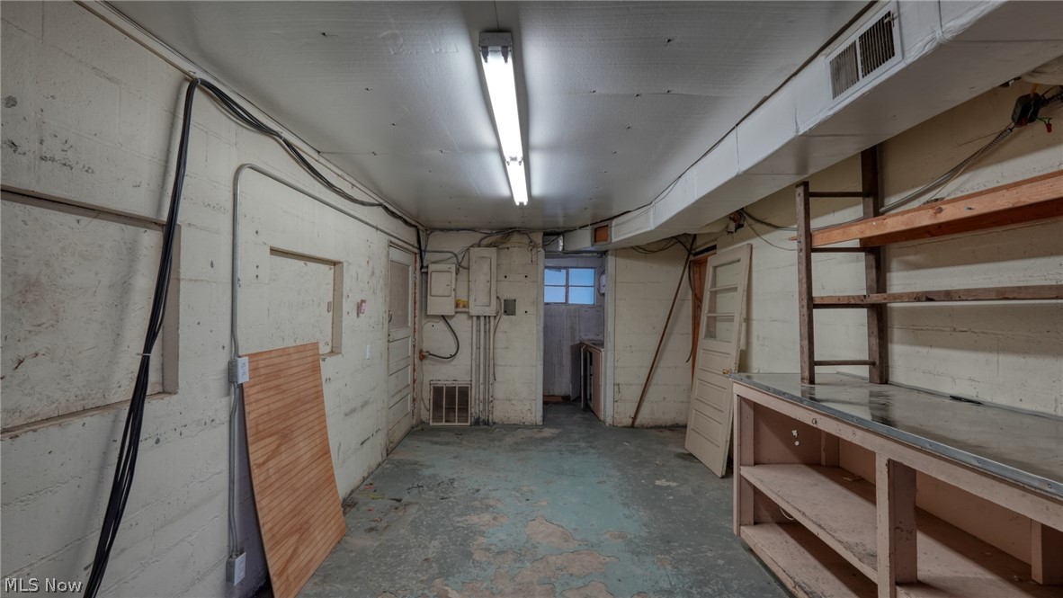 11445 East Pike Cambridge OH 43725