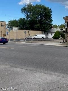 5325 Ridge Road Parma OH 44129