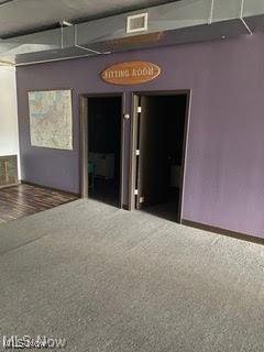 5325 Ridge Road Parma OH 44129