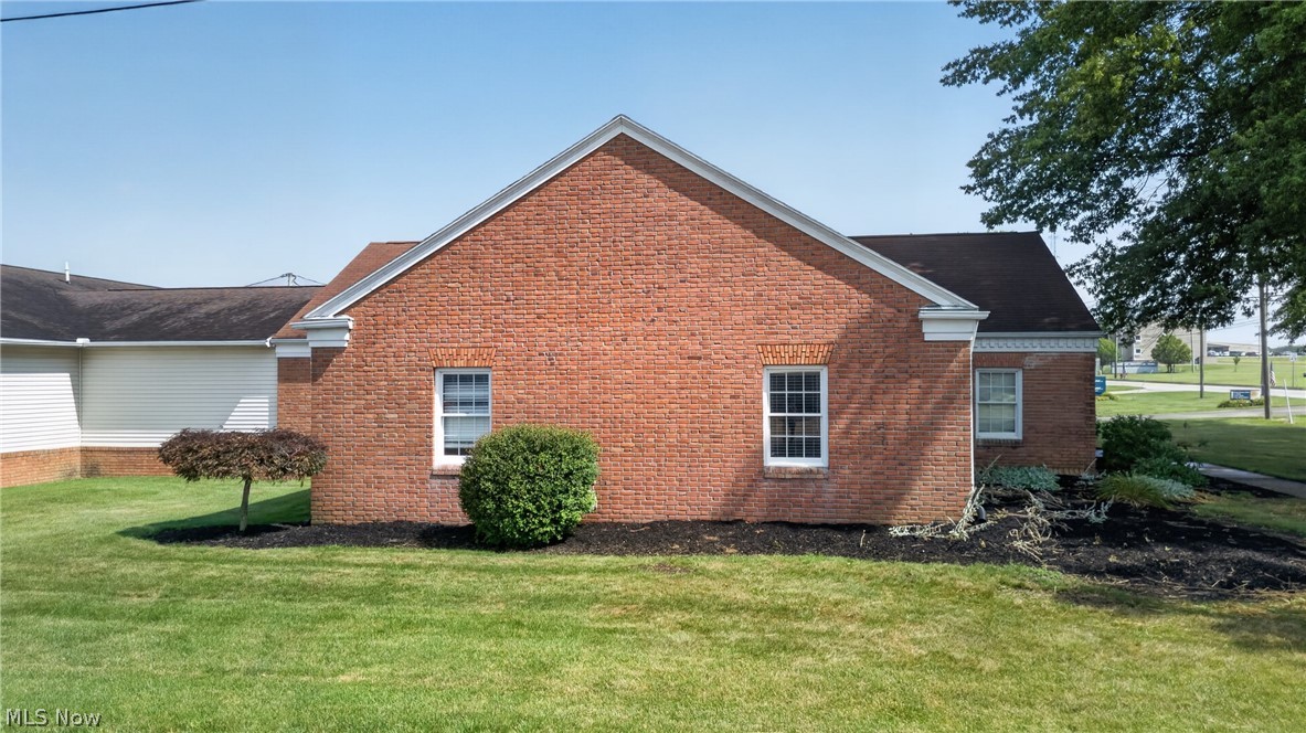 1615 N Main Street Orrville OH 44667