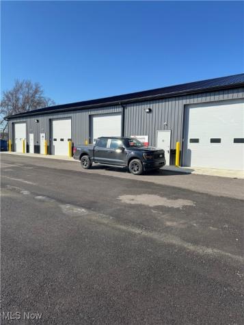 2476 Heritage Norton OH 44203